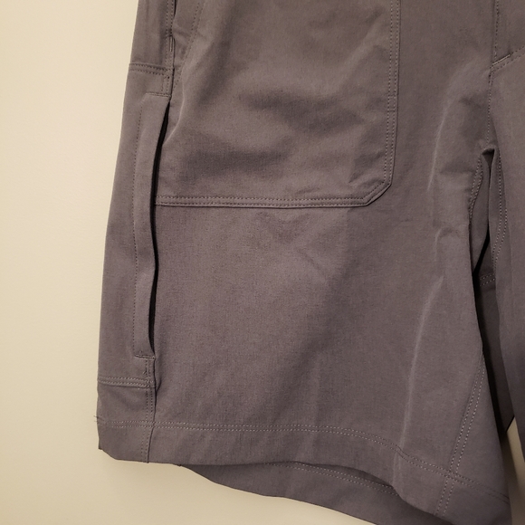 LL Bean Mens M Comfort Cycling Short W/ Liner Alloy Gray UPF 50+ Stretch 515858 - Picture 9 of 10